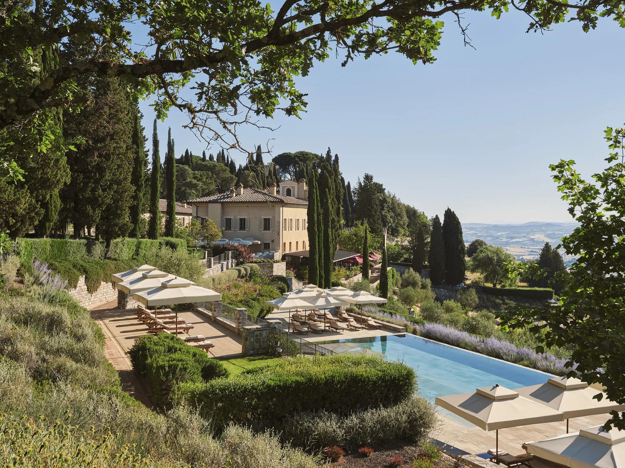 Gemeinsam mit Wide & Away entdeckt: Die exklusivsten Hochzeitslocations der Toskana – Unsere Top 5 für eure Destination Wedding